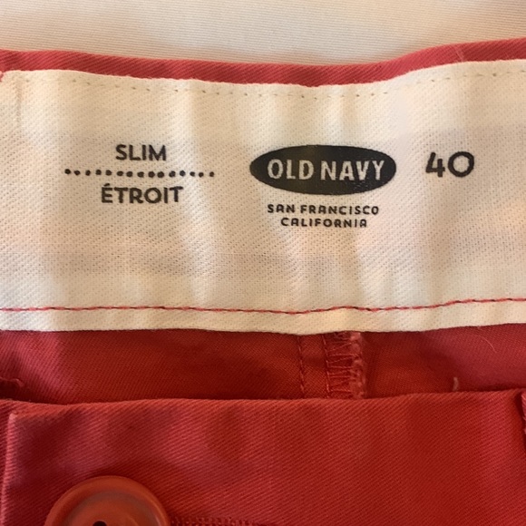 Gently Used Old Navy red flat front shorts Men’s waist size 40 - Picture 5 of 6